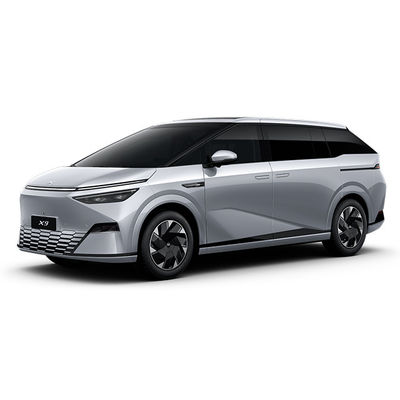 Хорошая цена. Ознакомьтесь с будущим транспорта с Xpeng X9 End MPV с непревзойденными производительностью и технологиями онлайн