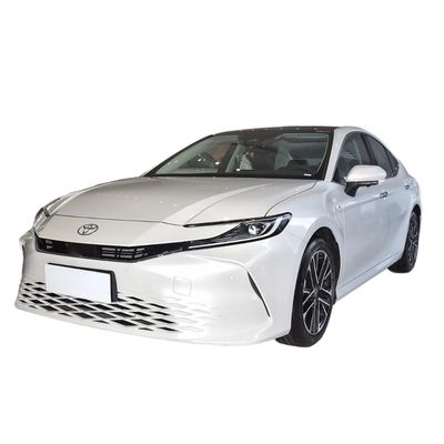 Хорошая цена. 2024 Toyota Camry 2.0L Sports Plus Гибридный седан FWD Левоуправляемый одномоторный 4915*1840*1450 для китайских рынков онлайн