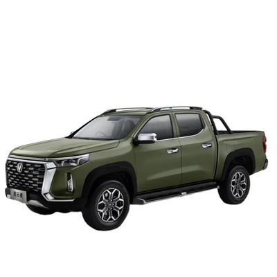 Хорошая цена. Пикап дизельного автомобиля 2023 года с светодиодным фаром и левым рулем выделяется из толпы онлайн