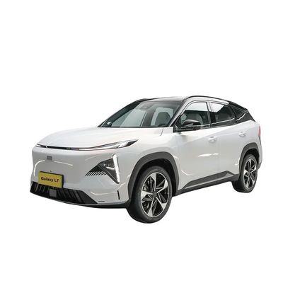 Хорошая цена. 2023 Новые прибытия GEELY GALAXY L7 5 мест 55KM 115KM 1.5T Автомобили Бензин Бензин Гибридный внедорожник онлайн
