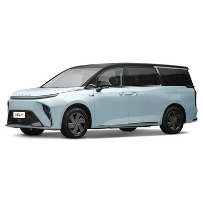 Хорошая цена. скорость 180 км / ч MAXUS MIFA9/MAXUS EV90 Энергетический электромобиль 90 КВтч Мощность батареи и дальность 560 км CLTC Pure Electric онлайн