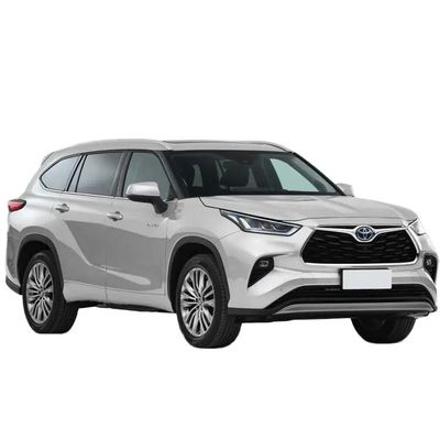 Хорошая цена. Произведено 2023 To-yota Highlander Седан Автомобили Левый руль Электрическое заднее стекло от Седана Произведено онлайн