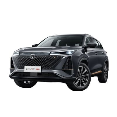 Хорошая цена. Запрос клиента 2023 Чанган CS75 Plus Суперкар с максимальным крутящим моментом 300Nm Использованный роскошный спортивный автомобиль онлайн